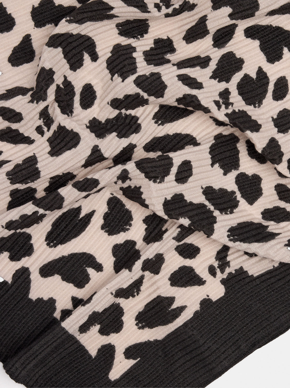 Animal Print Ribbed Scarf