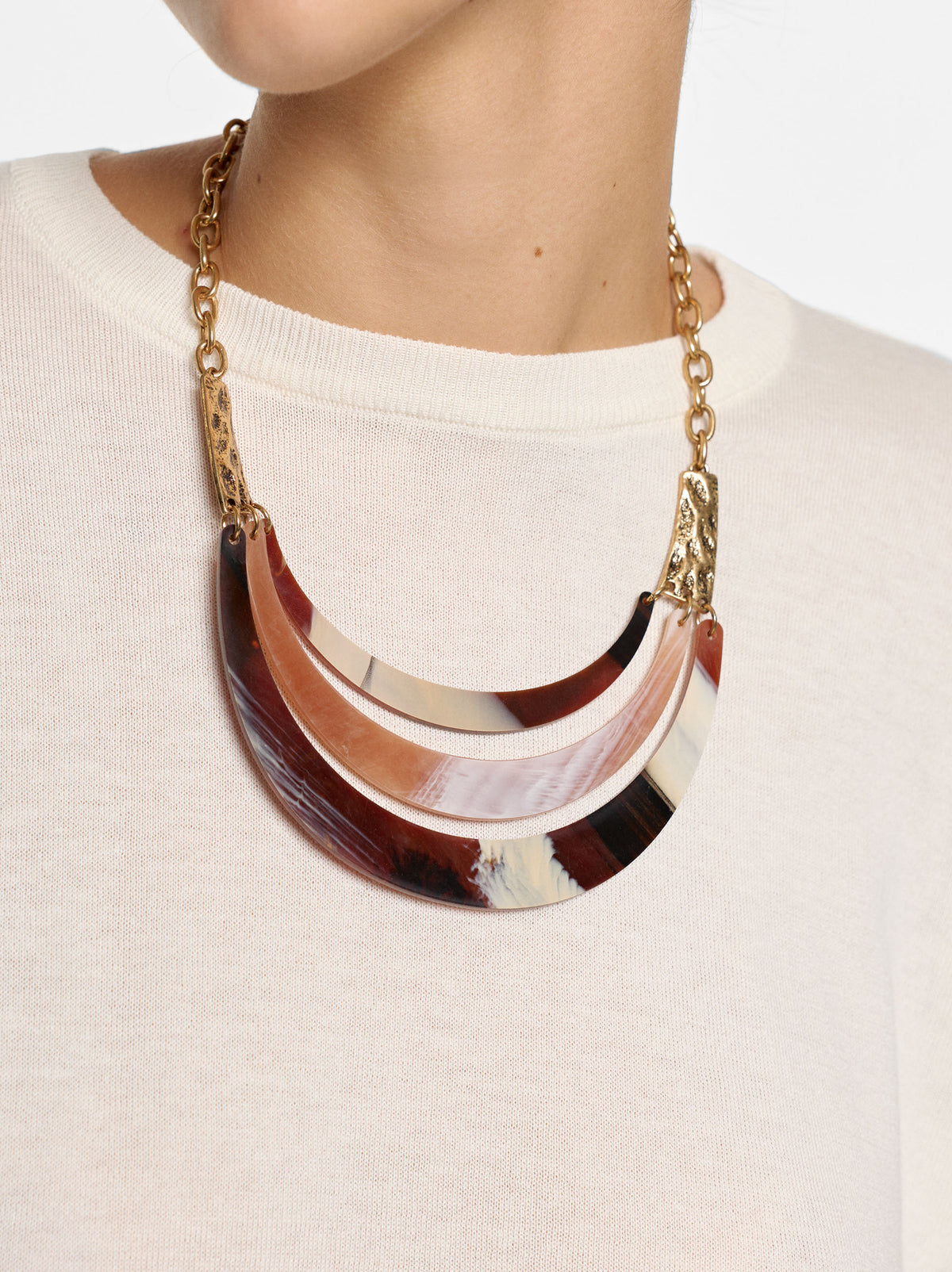 Short Necklace With Stone-Effect Arcs