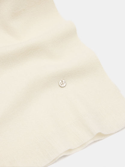 Plain Scarf With Soft Texture
