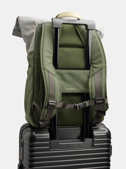 Nylon Roll-Top Cabin Backpack With Bottle Holder L