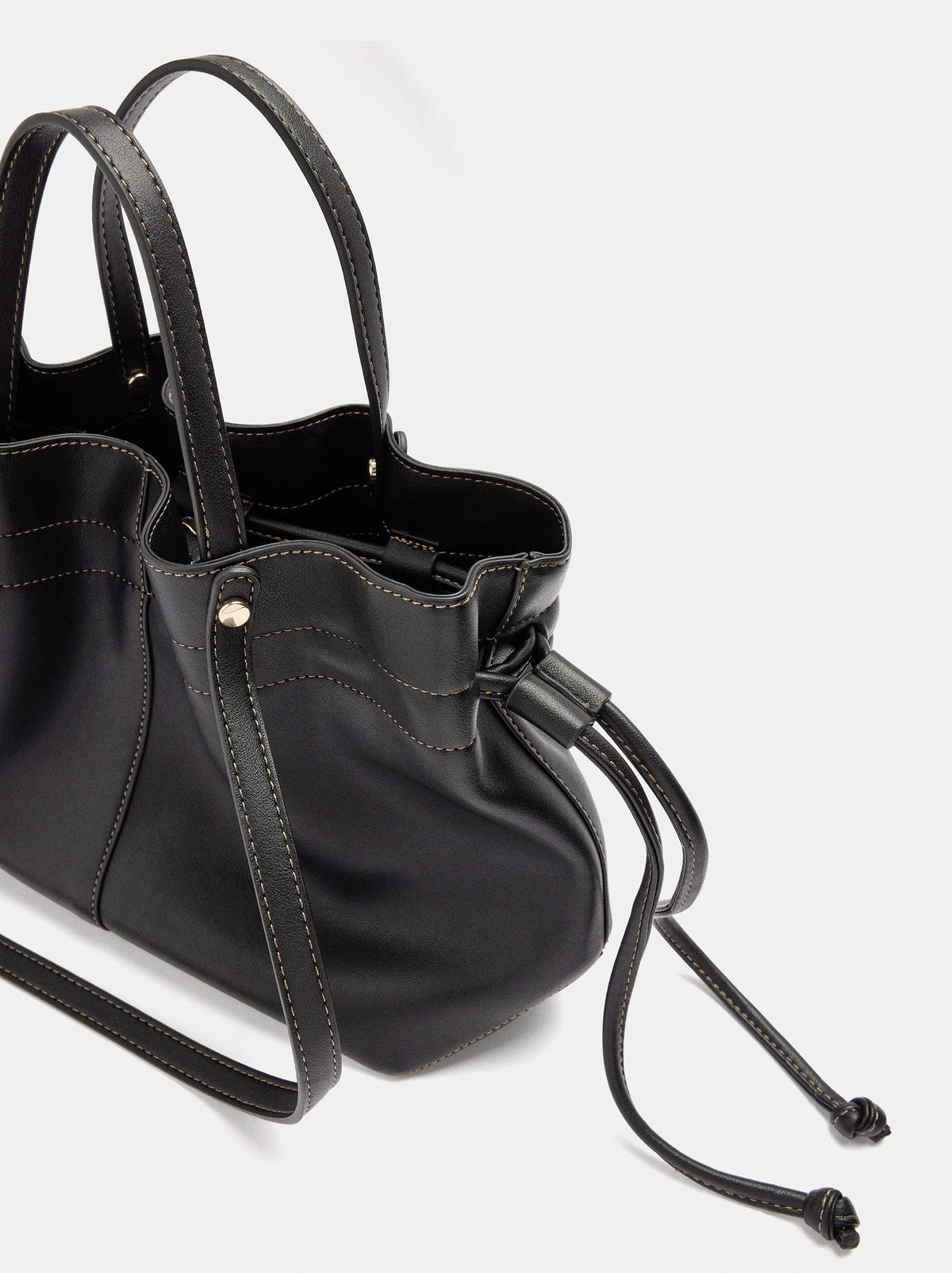 Tote Bag With Versatile Straps