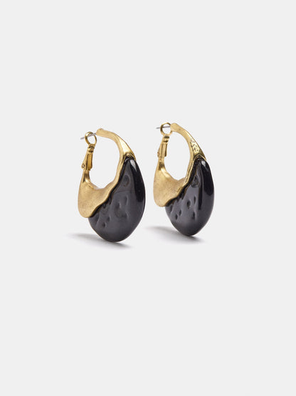 Onyxx Earring