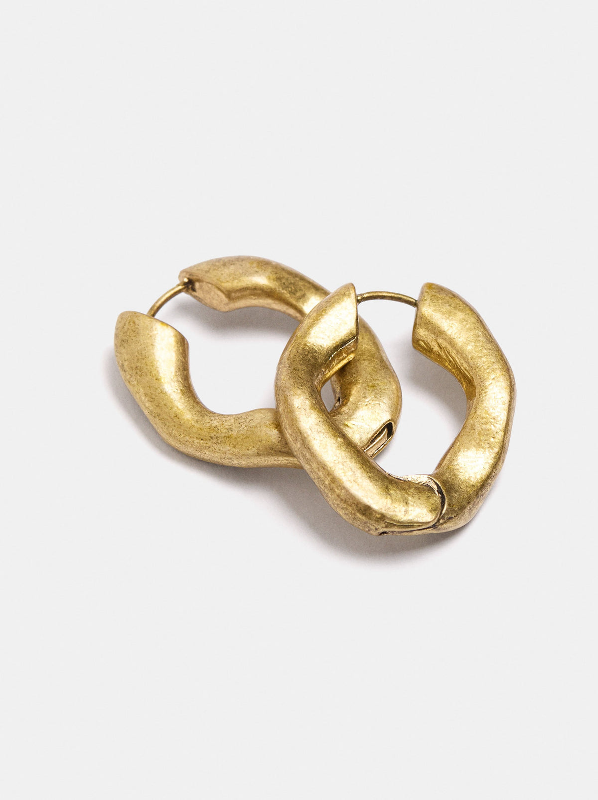 Onyxx Earring