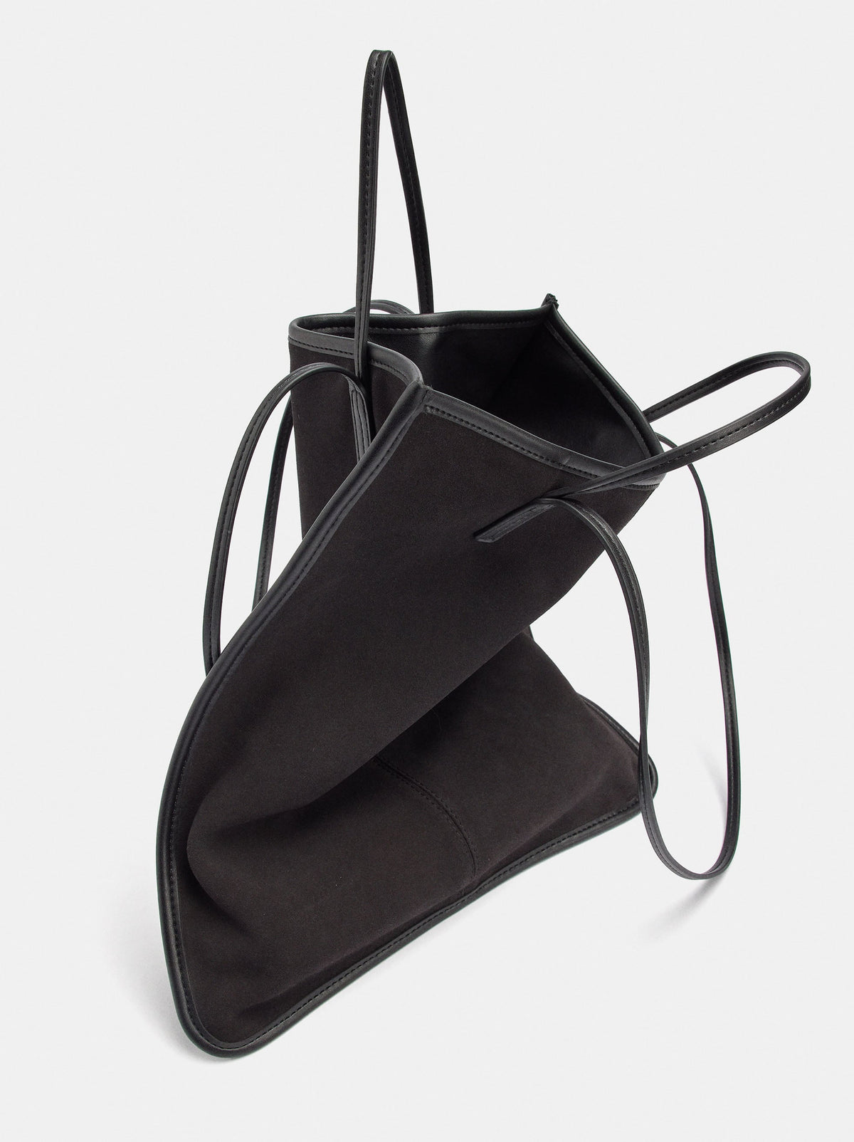 Leather Shoulder Bag With Versatile Straps