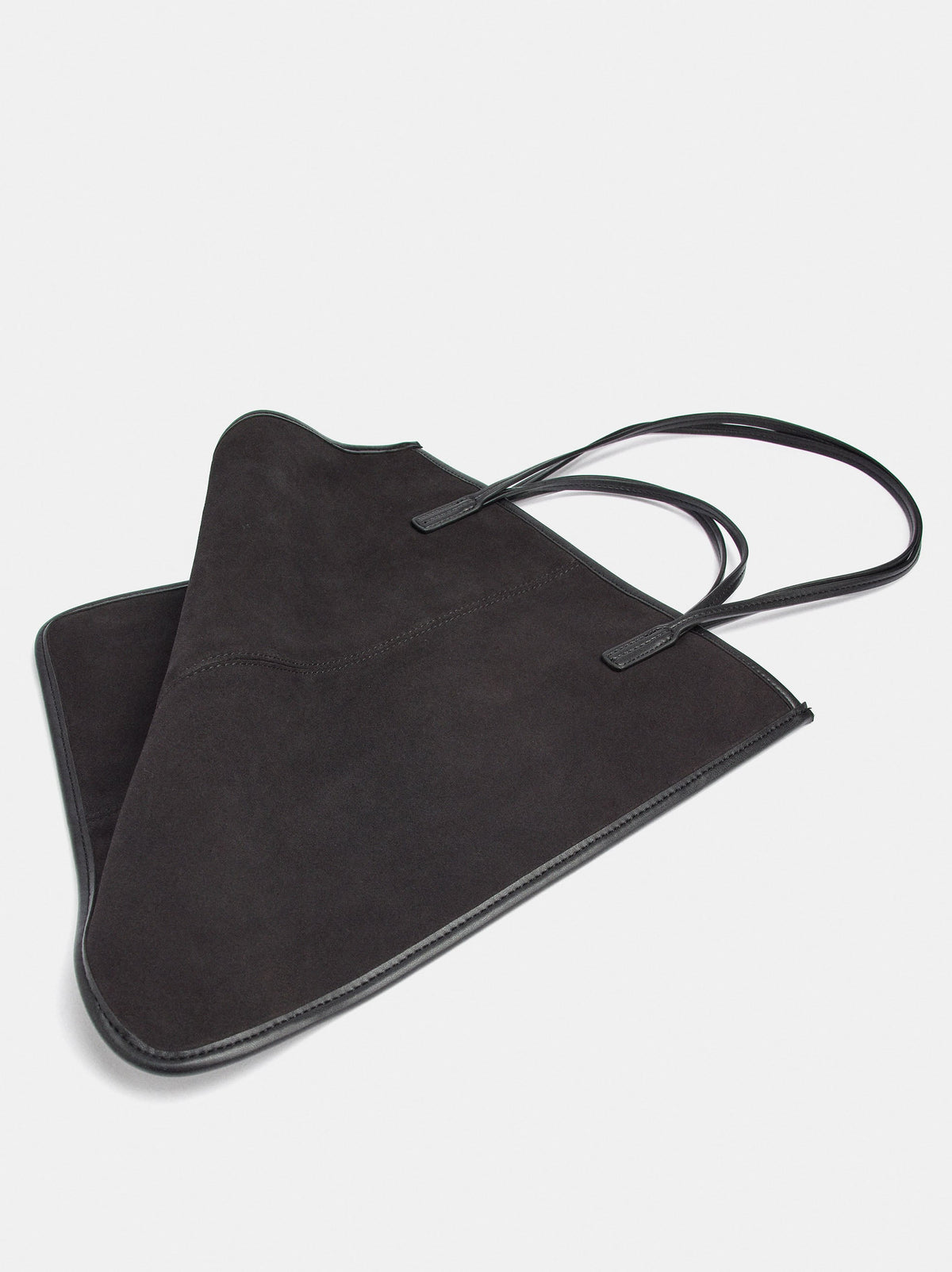 Leather Shoulder Bag With Versatile Straps