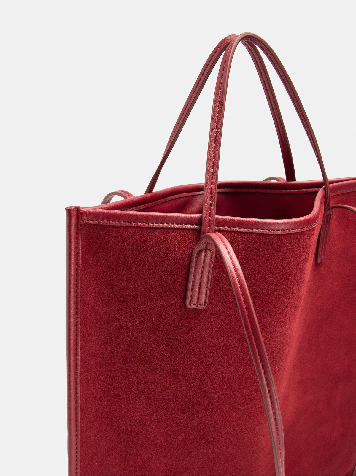 Leather Shoulder Bag With Versatile Straps