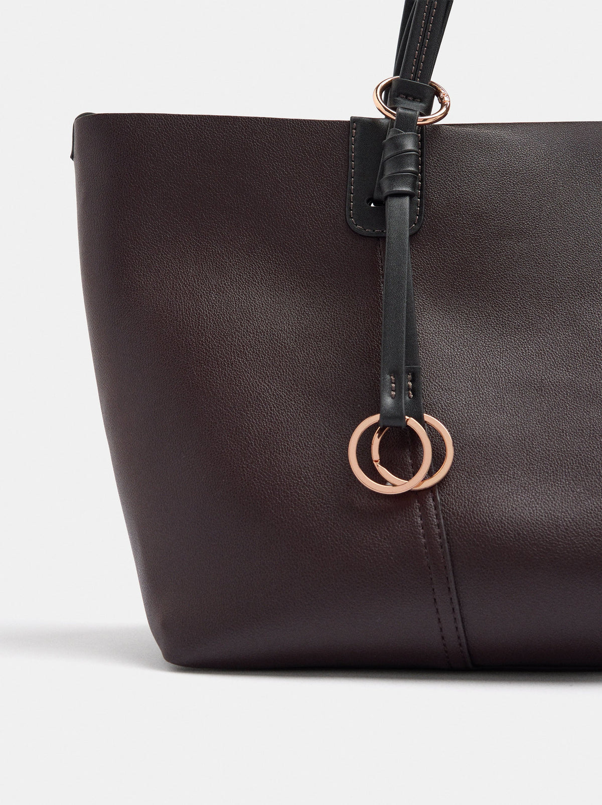 Reversible Shopper Bag With Versatile Straps