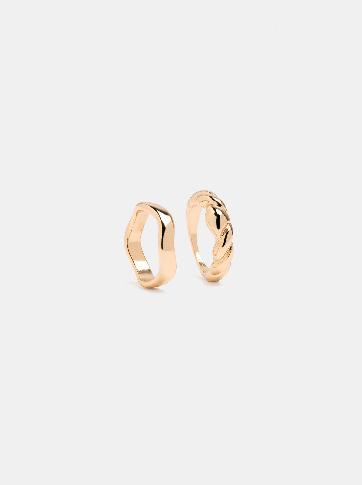 Set Of Wavy Rings