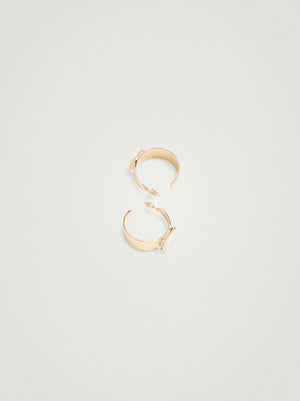 Hoop Earrings With Shell