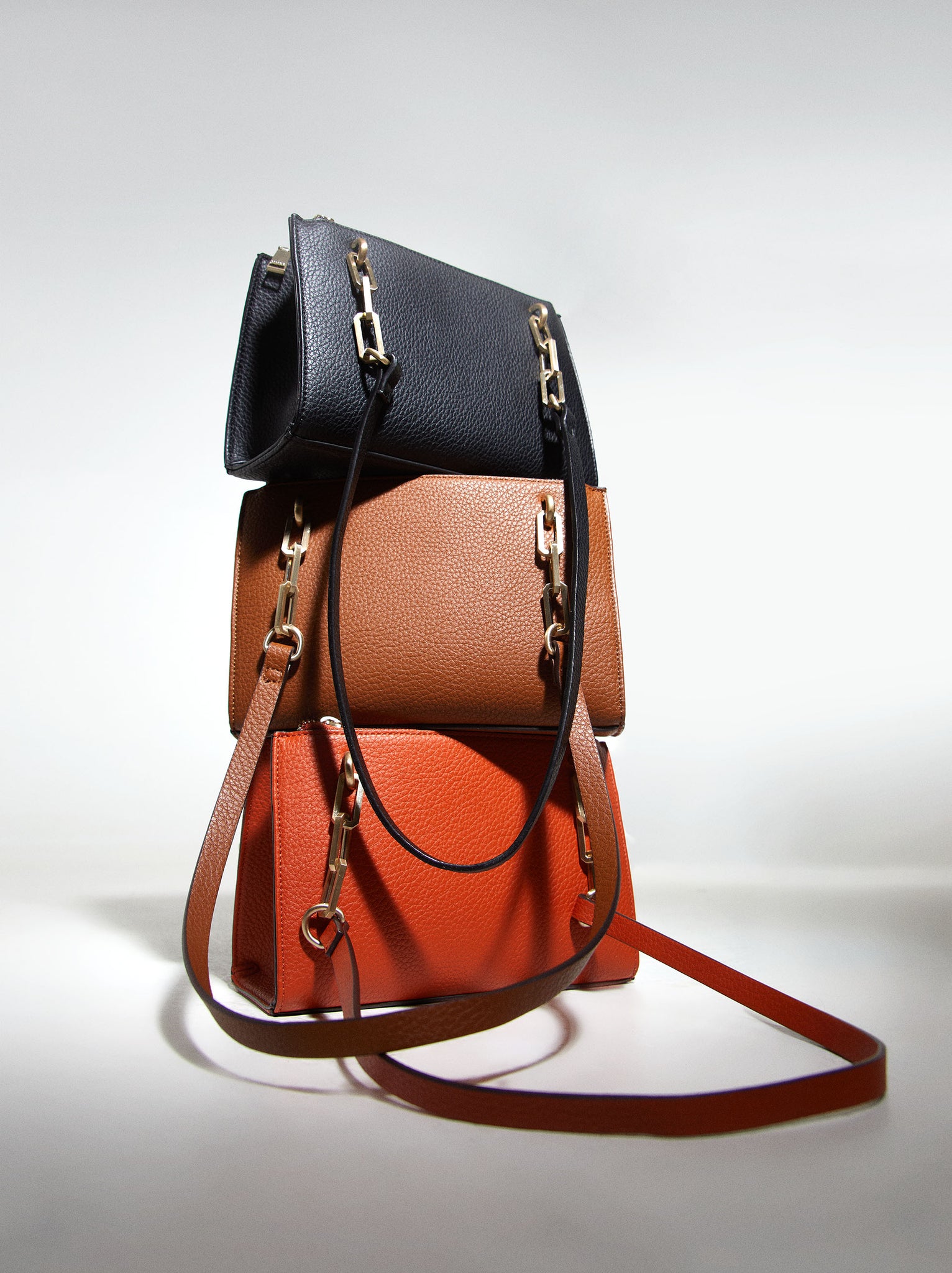 Shoulder Bag With Chain