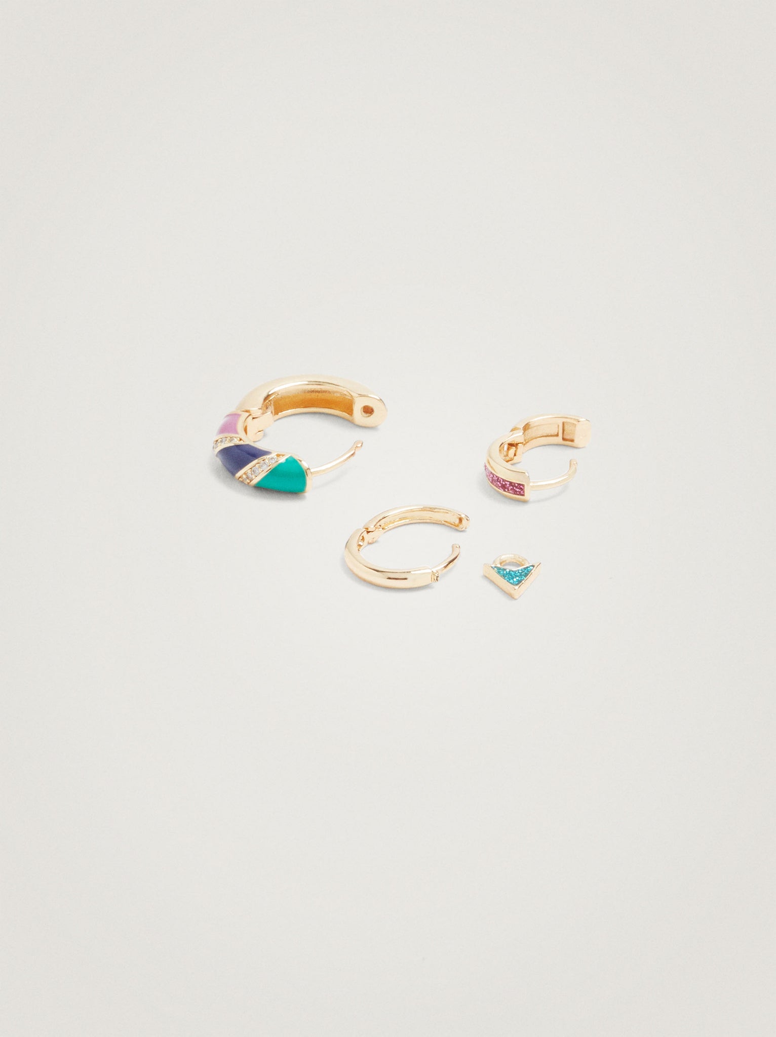 Set Of Hoops With Cubic Zirconia