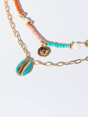 Set Of Necklaces With Shell