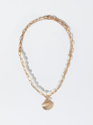Necklace With Seashell