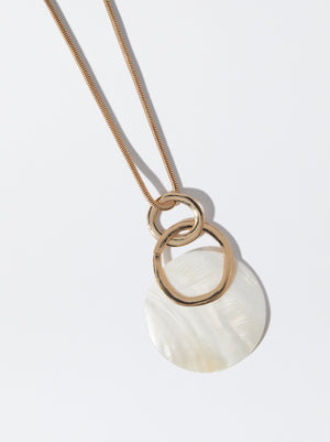Necklace With Shell