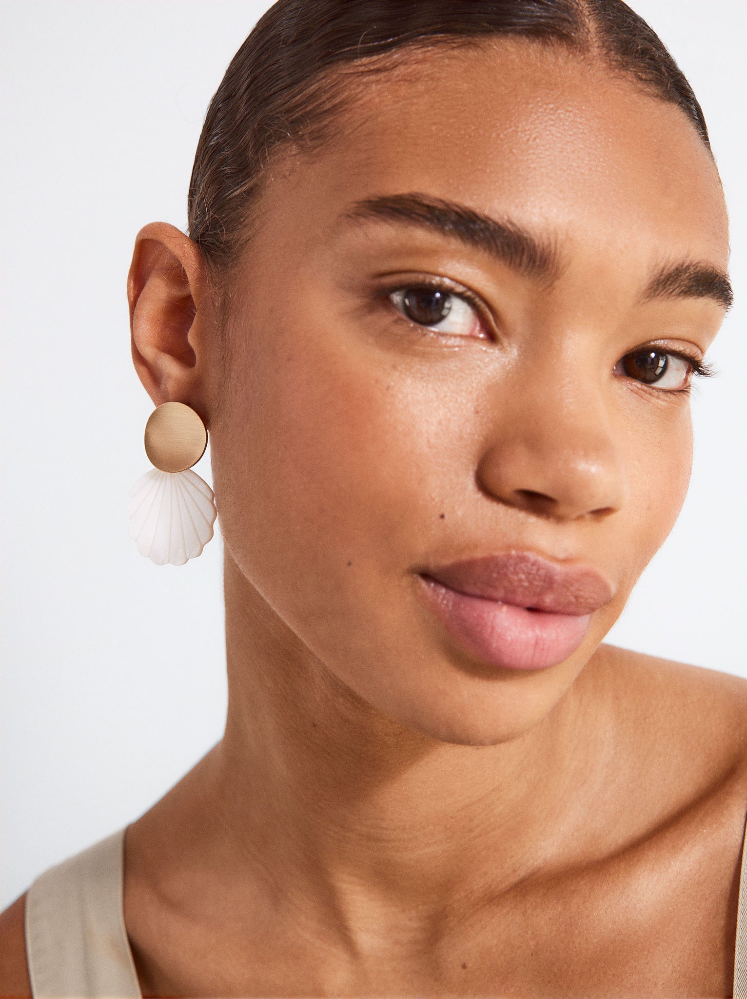Shell Earrings