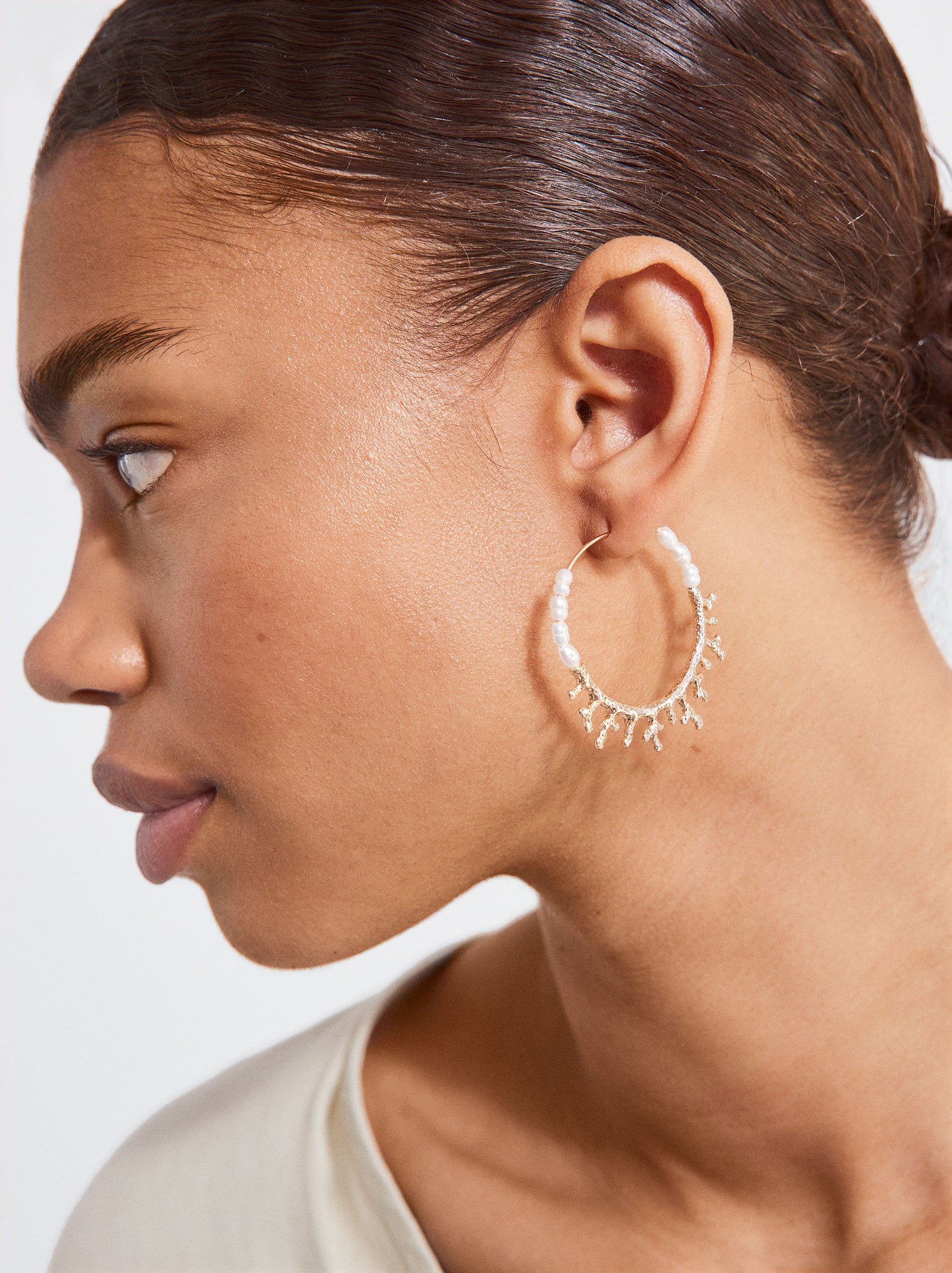 Hoop Earrings With Fresh Water Pearl